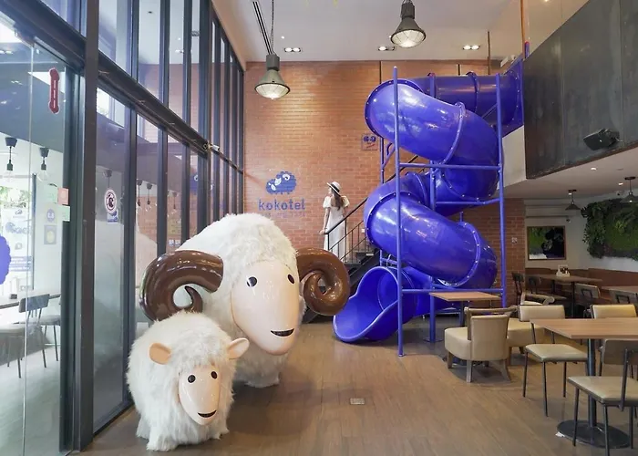 Hotel Kokotel Surawong