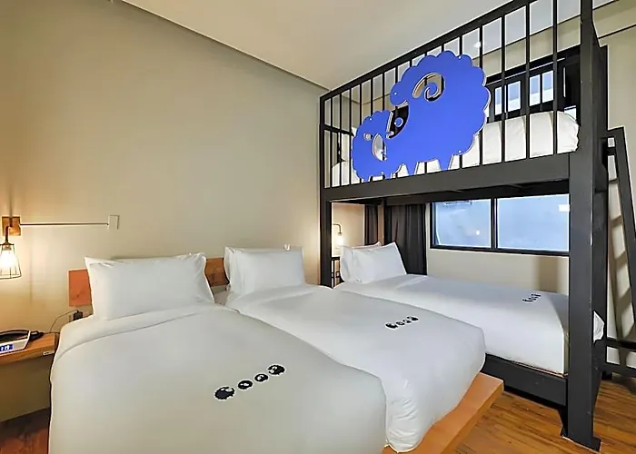 Kokotel Surawong Bangkok